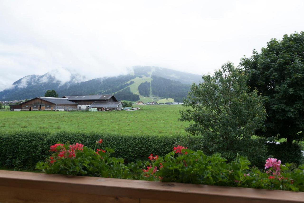 Urlaubsland Sonnfeld Lejlighed Flachau Eksteriør billede